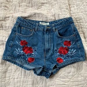Floral embroidered denim shorts